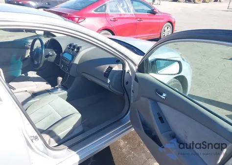 2007 Nissan Altima 2.5 S из США, поврежденный, VIN 1N4AL21E17C124424